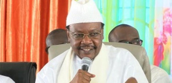 Pape Malick Sy raconte une anecdote marrante de Serigne Touba Pape Malick Sy raconte une anecdote marrante de Serigne Touba