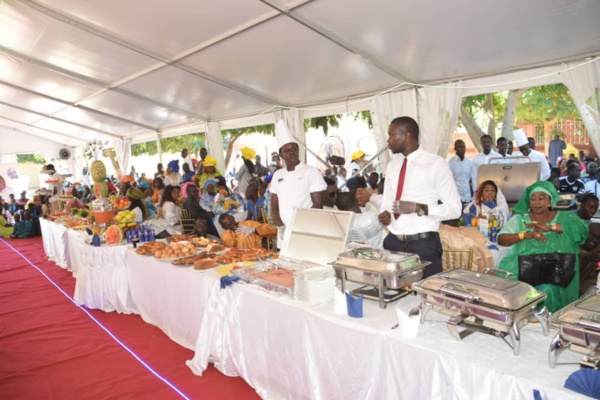 Mawlid Nabi- Sokhna Aïda Diallo Thioune étale encore sa force de frappe...gastronomique ! Mawlid Nabi- Sokhna Aïda Diallo Thioune étale encore sa force de frappe...gastronomique !