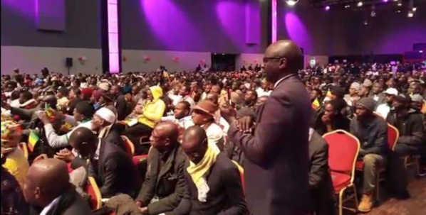 Ousmane Sonko en mega meeting à Paris (images)