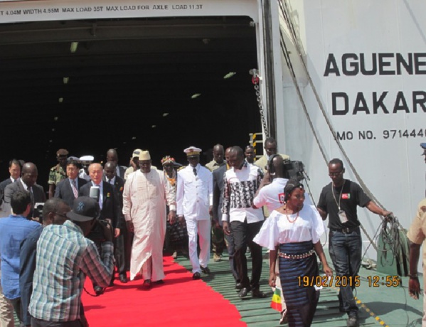 Pour une facture impayée de plus d' un milliard cinq cent millions CFA, le bateau "Diambone", qui assurait la liaison Dakar-Ziguinchor, bloqué en Espagne