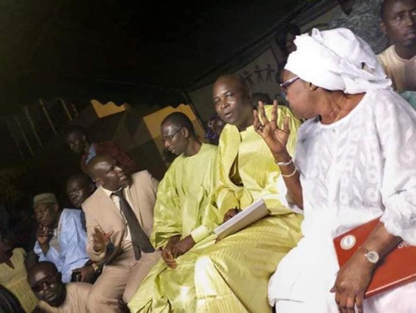 Harouna Dia s’investit pour la réélection du Président Macky Sall au 1er tour le 24 février 2019 Harouna Dia s’investit pour la réélection du Président Macky Sall au 1er tour le 24 février 2019