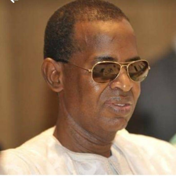 La dépouille de Sidy Lamine Niass a quitté Dakar pour Kaolack La dépouille de Sidy Lamine Niass a quitté Dakar pour Kaolack