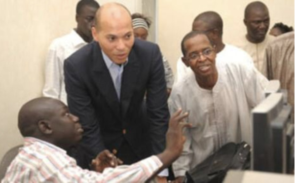 Décès de Sidy Lamine Niasse : Le témoignage de Karim Wade Décès de Sidy Lamine Niasse : Le témoignage de Karim Wade