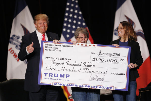 La fondation Trump se dissout, Trump banni de toutes associations caritatives