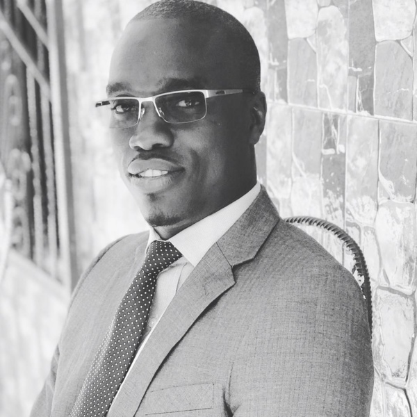 Mamadou Libasse Basse de l'APR, "Père Noël " des enfants de sa commune (Jeddah Thiaroye Kao) Mamadou Libasse Basse de l'APR, "Père Noël " des enfants de sa commune (Jeddah Thiaroye Kao)