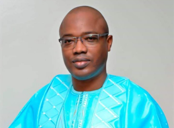 Le message de fin d'année du maire de OGO Amadou Kane Diallo Le message de fin d'année du maire de OGO Amadou Kane Diallo