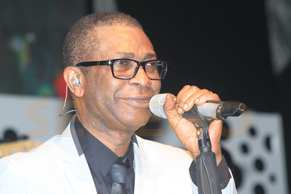 Live inédit au CICES-  Youssou Ndour reste le... "Dieu" de la musique Sénégalaise