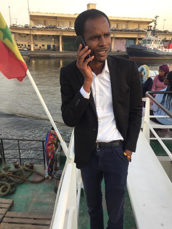 JERM répond au détracteur de Macky : Critiquer pour critiquer c'est parfois dire des choses déraisonnables. JERM répond au détracteur de Macky : Critiquer pour critiquer c'est parfois dire des choses déraisonnables.