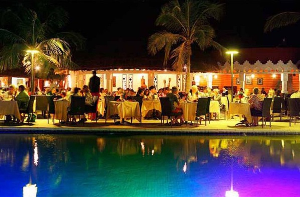 Risque d'émeutes- Des ministres, DG, entre autres responsables de l'APR... fuient Dakar Risque d'émeutes- Des ministres, DG, entre autres responsables de l'APR... fuient Dakar