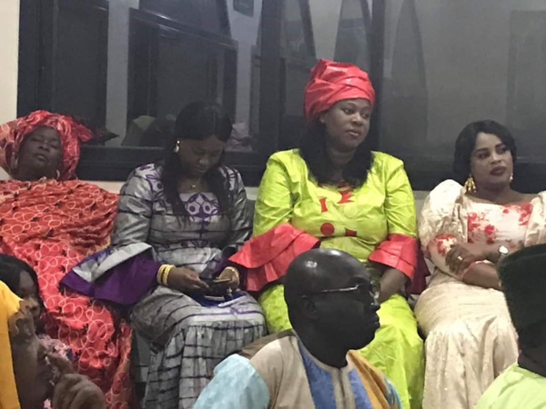 La "Karimiste" Ngone Fall rejoint Aliou Sall pour soutenir Macky La "Karimiste" Ngone Fall rejoint Aliou Sall pour soutenir Macky