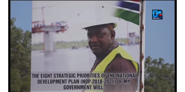 Reportage en Gambie : La Sénégambie, plus qu'un slogan. une philosophie et une réalité entre deux peuples. Reportage en Gambie : La Sénégambie, plus qu'un slogan. une philosophie et une réalité entre deux peuples.