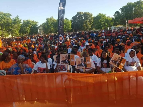 Le candidat Idrissa Seck réussi le pari de la mobilisation à Thiès Le candidat Idrissa Seck réussi le pari de la mobilisation à Thiès