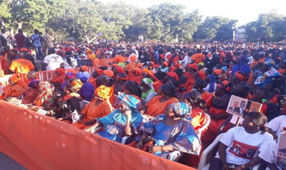 MEETING OUVERTURE IDY À THIÈS : ORANGE MÉCANIQUE ! MEETING OUVERTURE IDY À THIÈS : ORANGE MÉCANIQUE !