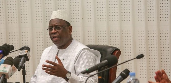 Accident à Amitié 1 : Macky Sall rend hommage aux familles
