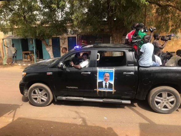 Matam tourne le dos à Me Madické Niang (images )