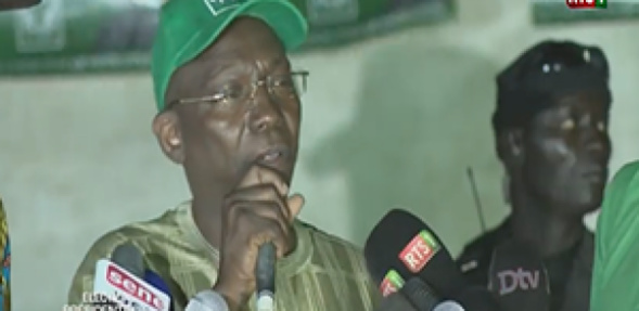 Issa Sall : "Je vais réformer le Baccalauréat" Issa Sall : "Je vais réformer le Baccalauréat"