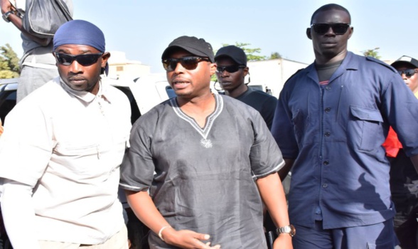 ENTRETIEN AVEC BARTHÉLÉMY DIAS : « IL N’Y AURA PAS D’ÉLECTION LE 24 FÉVRIER » ENTRETIEN AVEC BARTHÉLÉMY DIAS : « IL N’Y AURA PAS D’ÉLECTION LE 24 FÉVRIER »