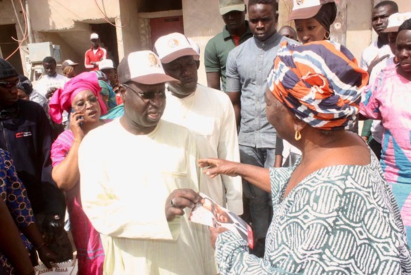 Présidentielle 2019 / BBY Mbao : Abdou Karim Sall dans les quartiers de la Zac de Mbao pour la réélection du Président Macky SALL (Images)