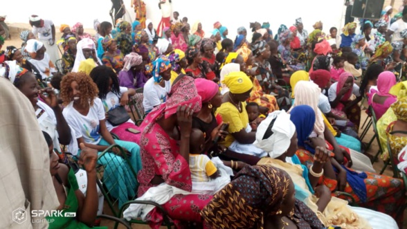 Fallou Ndiaye mobilise pour Macky (Images) Fallou Ndiaye mobilise pour Macky (Images)