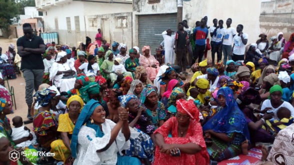 Fallou Ndiaye mobilise pour Macky (Images)