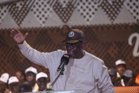 Arrivée en trombe à Fatick : Macky Sall mieux chez lui Arrivée en trombe à Fatick : Macky Sall mieux chez lui