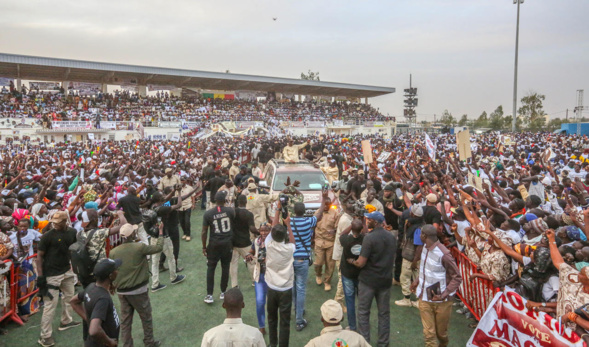 Arrivée en trombe à Fatick : Macky Sall mieux chez lui Arrivée en trombe à Fatick : Macky Sall mieux chez lui