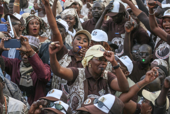 Thiès tombe finalement dans l'escarcelle du... Macky! (IMAGES EXCLUSIVES) Thiès tombe finalement dans l'escarcelle du... Macky! (IMAGES EXCLUSIVES)
