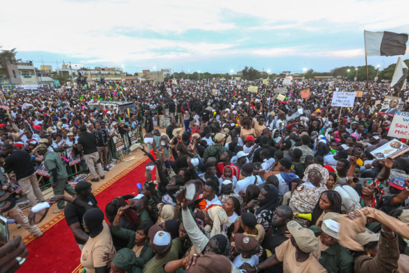 Macky Sall : "il faut avoir les yeux bandés pour ne pas voir que le Sénégal a changé" Macky Sall : "il faut avoir les yeux bandés pour ne pas voir que le Sénégal a changé"