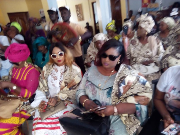 Les Amazones de Liberté 6 derrière DIOP SY se mobilisent pour la réélection de Macky Sall. ( IMAGES )