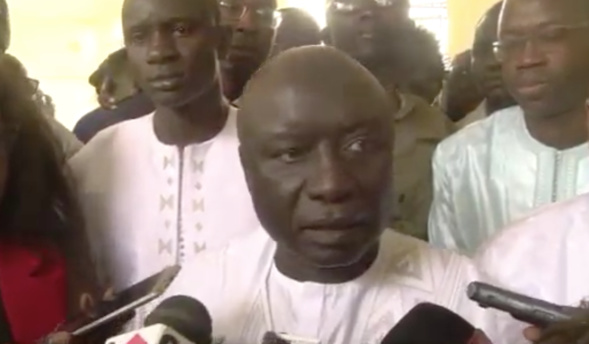 Réaction de Idrissa Seck apres son vote à Thiés Réaction de Idrissa Seck apres son vote à Thiés
