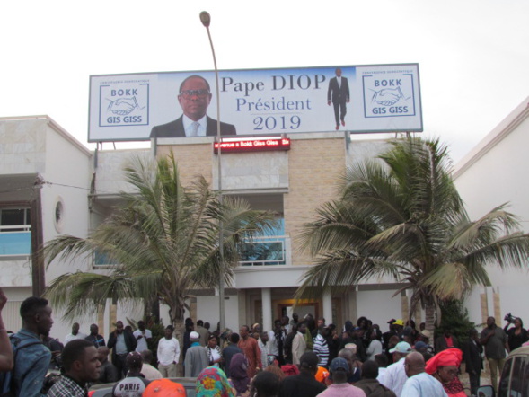 Conférence de presse conjointe Sonko et Idrissa Seck au siège de bok guis guis  sur la Vdn Conférence de presse conjointe Sonko et Idrissa Seck au siège de bok guis guis  sur la Vdn