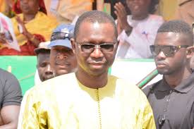 MACKY SALL GAGNE LE DÉPARTEMENT DE KANEL (TRIBUNAL) MACKY SALL GAGNE LE DÉPARTEMENT DE KANEL (TRIBUNAL)