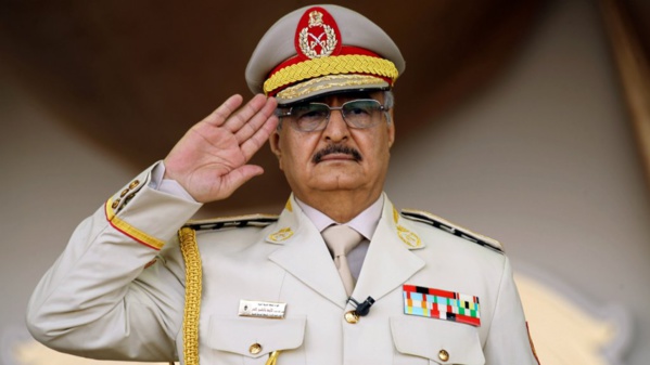 En Libye, le maréchal Khalifa Haftar avance ses pions au pas de charge