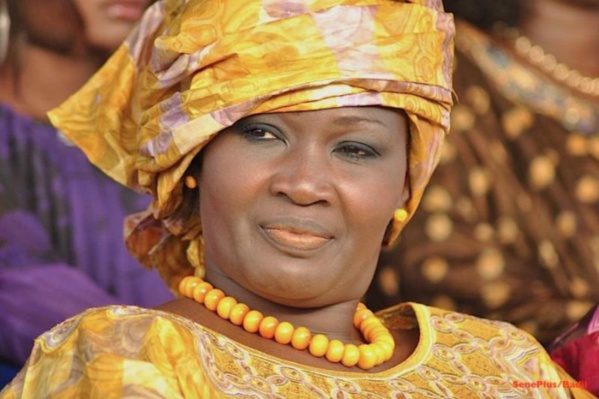 Rappel à Dieu de son père : L’ancien ministre Ngoné Ndoye est en deuil Rappel à Dieu de son père : L’ancien ministre Ngoné Ndoye est en deuil