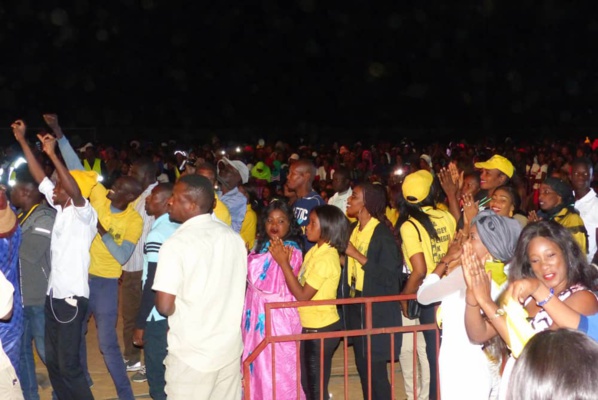 Racine Sy célèbre la victoire du Pr Macky Sall à Podor par un méga-concert de Waly Seck