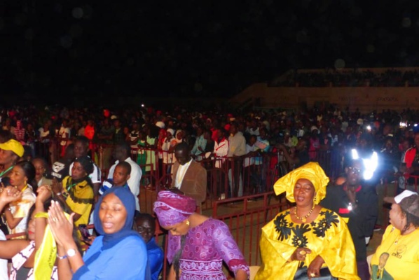 Racine Sy célèbre la victoire du Pr Macky Sall à Podor par un méga-concert de Waly Seck