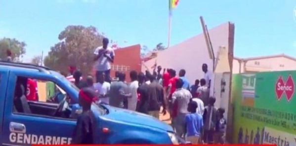 Quartier Adama Ndiaye: une fillette de 3 ans violée et abandonnée sur une terrasse, en surveillance médicale à l’hôpital de Pikine Quartier Adama Ndiaye: une fillette de 3 ans violée et abandonnée sur une terrasse, en surveillance médicale à l’hôpital de Pikine