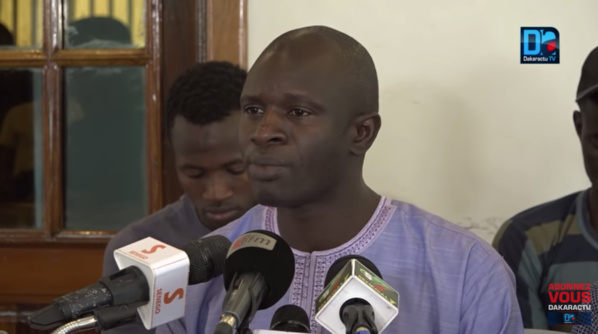 Les forces démocratiques du Sénégal (FDS) rejettent les résultats des élections et proposent l'installation d'un gouvernement parallèle, le 1er Avril prochain Les forces démocratiques du Sénégal (FDS) rejettent les résultats des élections et proposent l'installation d'un gouvernement parallèle, le 1er Avril prochain