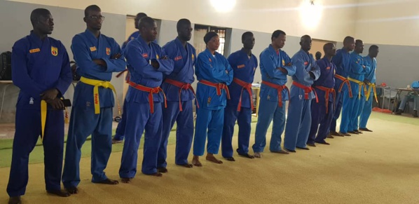 ​26 nouveaux promus au grade de ceinture noire en Vovinam Viet Vo Dao (VVVD).