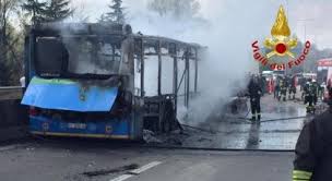 Milan : Comment et pourquoi un Sénégalais a mis le feu sur un bus rempli d’enfants