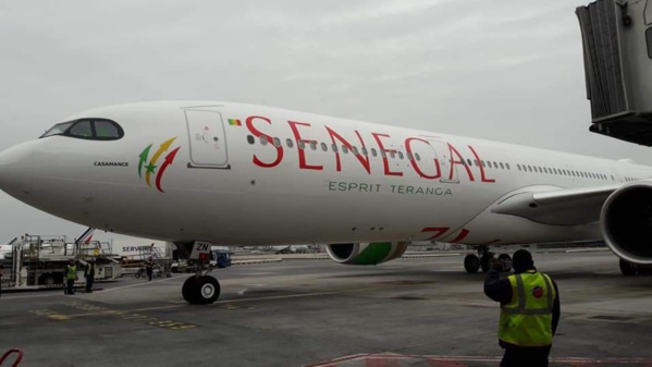 Le ministre du Transport Aérien, Maïmouna Ndoye Seck "teste"  AIR SENEGAL après sa commercialisation !