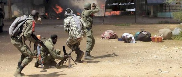 Plus de 100 morts dans une attaque d'un village peul au Mali Plus de 100 morts dans une attaque d'un village peul au Mali