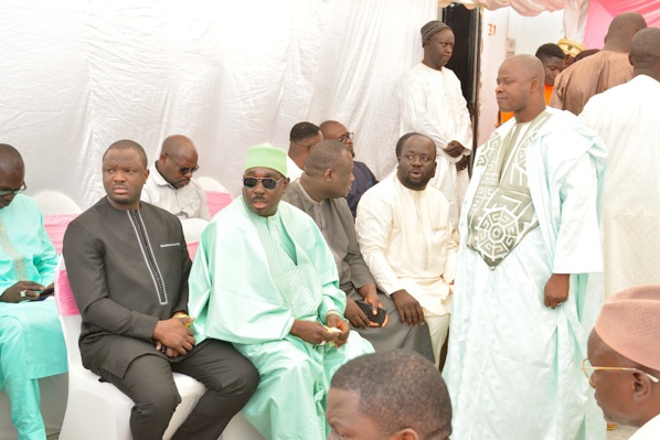 Quand l'expert fiscal Bass Diop réunit toute la République pour le baptême de sa fille...Sokhna Diarra Bousso Quand l'expert fiscal Bass Diop réunit toute la République pour le baptême de sa fille...Sokhna Diarra Bousso