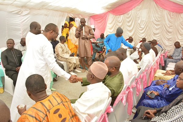 Quand l'expert fiscal Bass Diop réunit toute la République pour le baptême de sa fille...Sokhna Diarra Bousso Quand l'expert fiscal Bass Diop réunit toute la République pour le baptême de sa fille...Sokhna Diarra Bousso