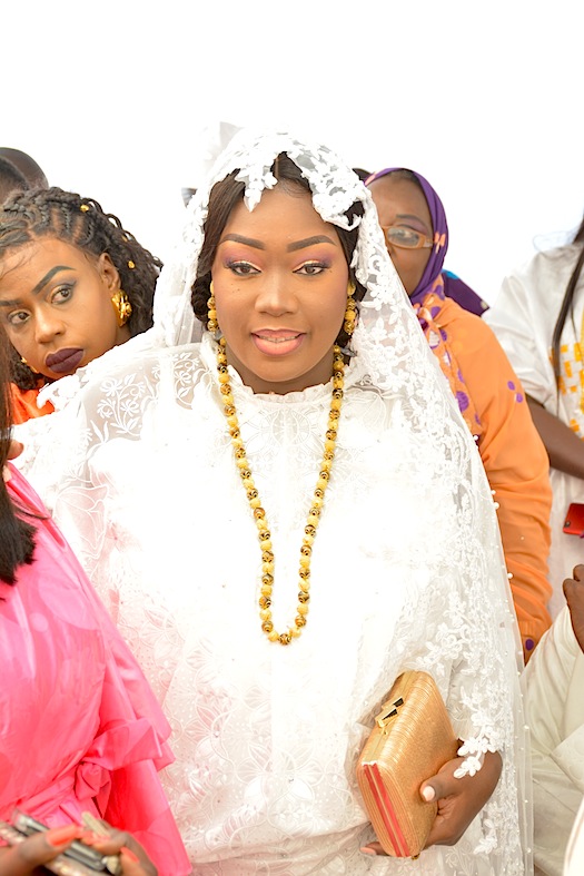 Les images du baptême de bébé Mame Diarra , fille de l'expert fiscal Bass Diop Les images du baptême de bébé Mame Diarra , fille de l'expert fiscal Bass Diop
