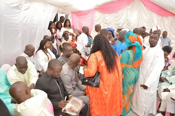 La suite des images du baptême de bébé Mame Diarra , fille de l'expert fiscal Bass Diop La suite des images du baptême de bébé Mame Diarra , fille de l'expert fiscal Bass Diop