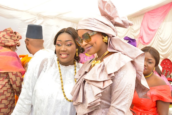 La suite des images du baptême de bébé Mame Diarra , fille de l'expert fiscal Bass Diop La suite des images du baptême de bébé Mame Diarra , fille de l'expert fiscal Bass Diop