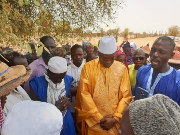 Pose de la première pierre du poste de santé de Belinaybe Pose de la première pierre du poste de santé de Belinaybe