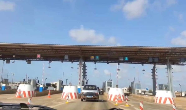 L’AUTOROUTE À PÉAGE FERMÉE POUR LA PRESTATION DE SERMENT DE MACKY L’AUTOROUTE À PÉAGE FERMÉE POUR LA PRESTATION DE SERMENT DE MACKY