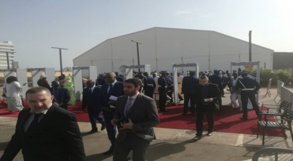 Les organisateurs de la cérémonie de prestation du PR MACKY Sall ont échoué